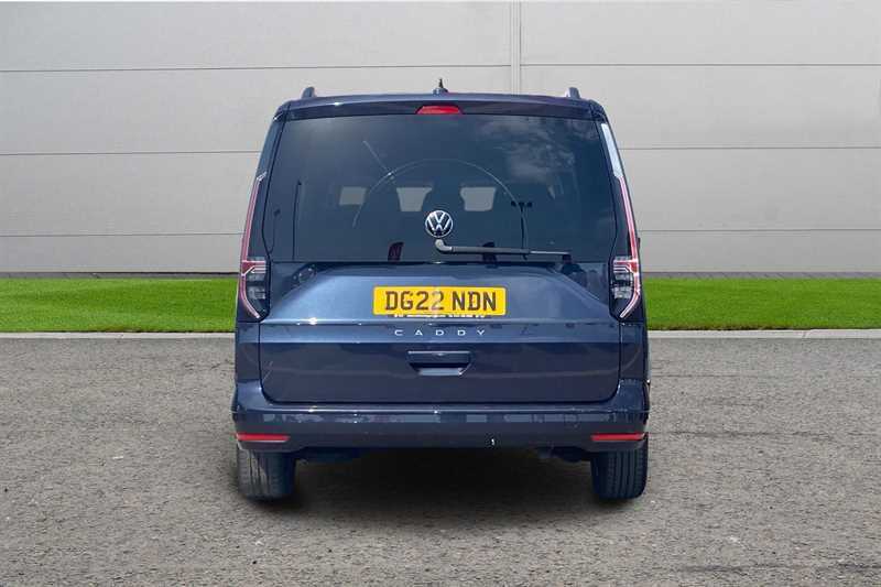 Volkswagen Caddy Maxi Life 2.0 Tdi 122 Life Dsg Blue #4