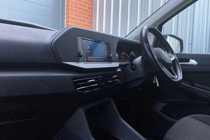 Volkswagen Caddy Maxi Life 2.0L Dsg  #16