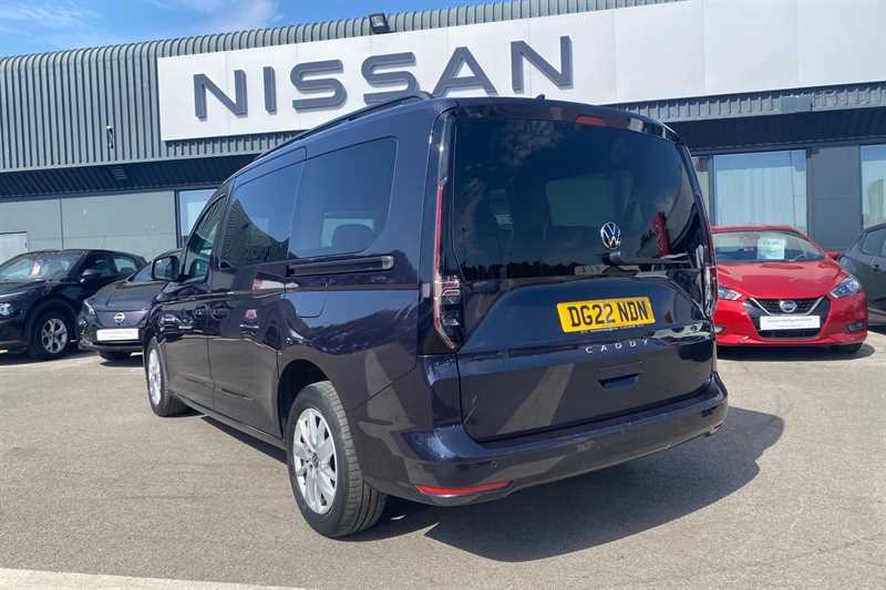 Volkswagen Caddy Maxi Life 2.0L Dsg  #44