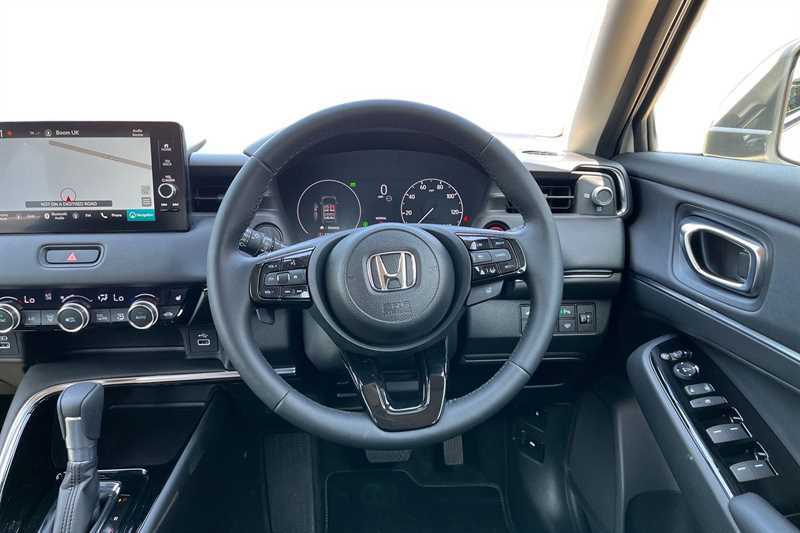 Honda Hr-V 1.5 Ehev Advance Cvt White #4