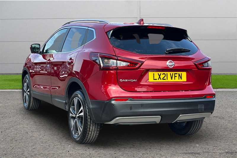 Nissan Qashqai 1.3 Dig-t 160 157 N-connecta Dct Glass Roof Red #2