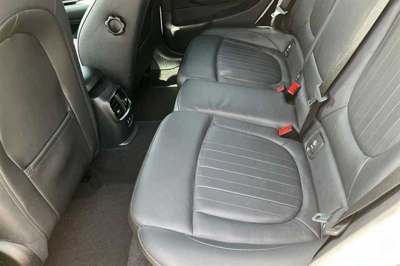 Mini Clubman 2.0 Cooper S Exclusive 6Dr Red #24