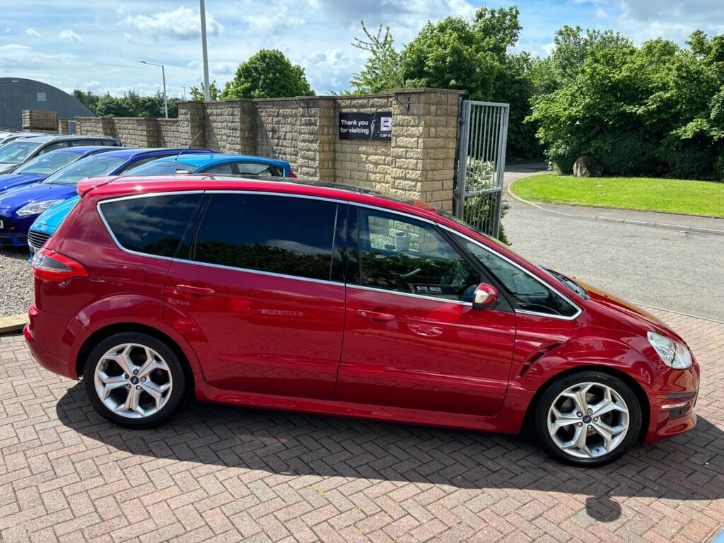 Ford S-Max Titanium Black #11