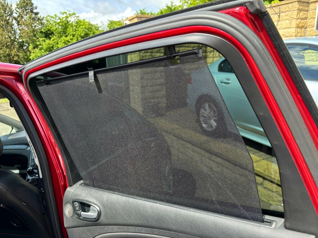 Ford S-Max Titanium Black #50