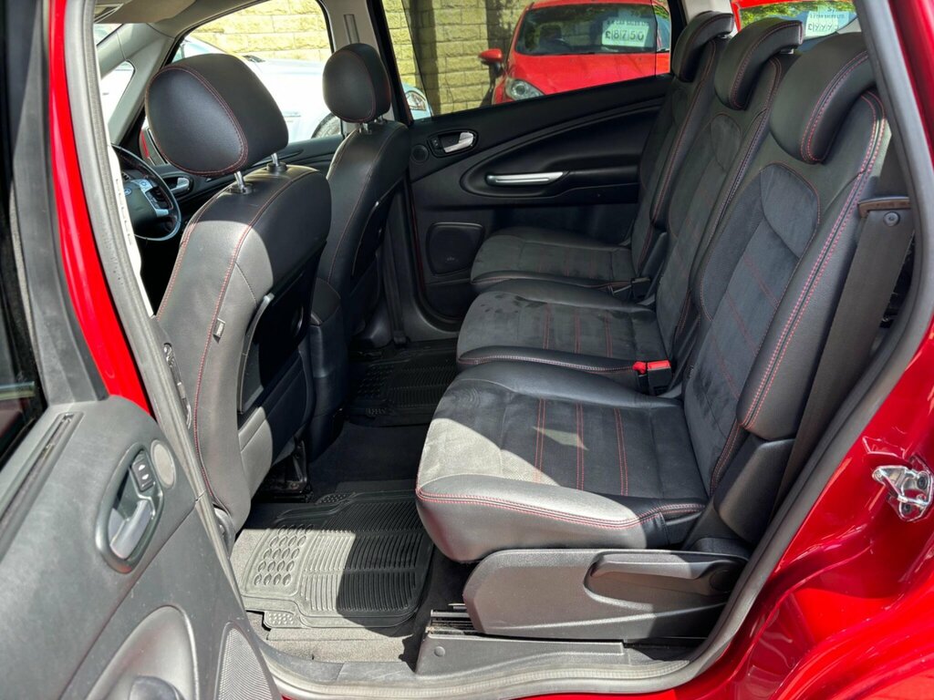 Ford S-Max Titanium Black #24