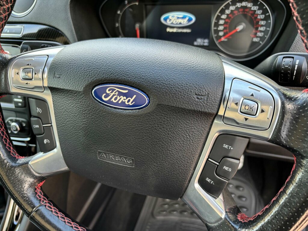 Ford S-Max Titanium Black #35