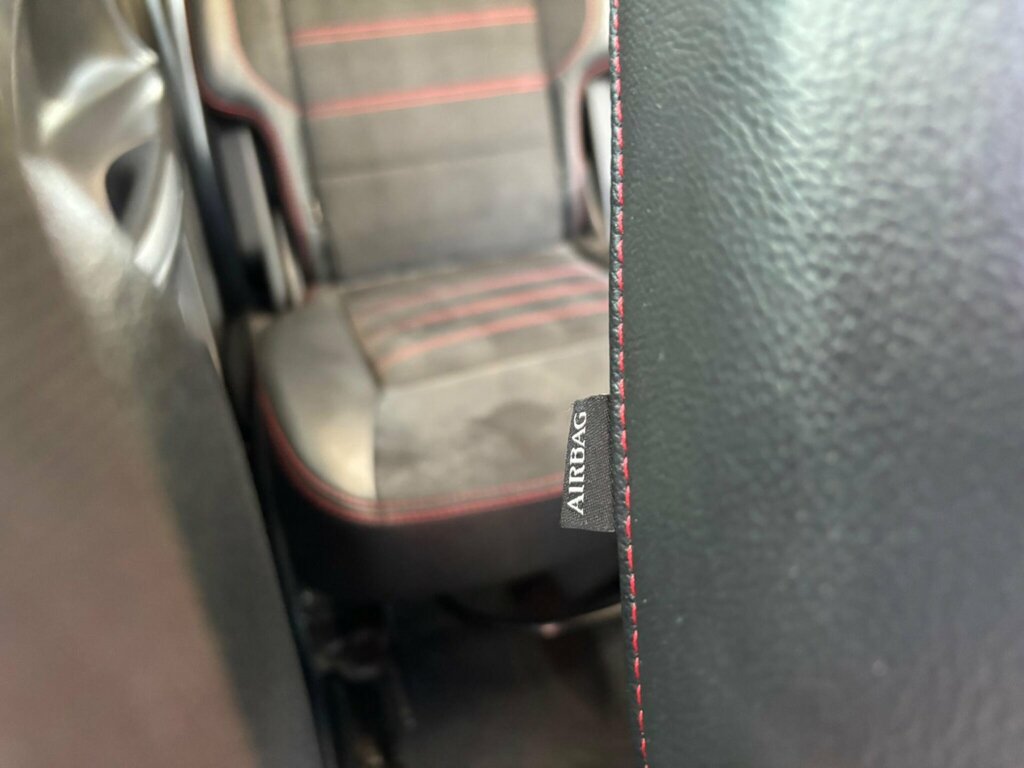 Ford S-Max Titanium Black #58