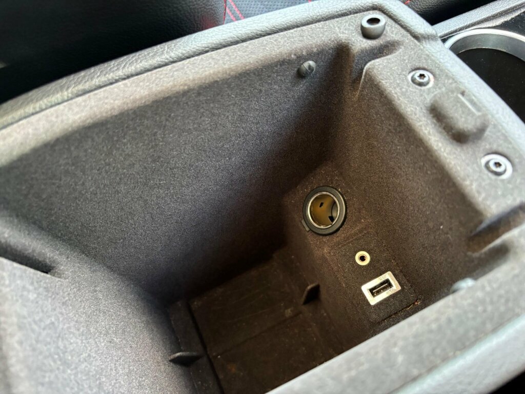 Ford S-Max Titanium Black #40