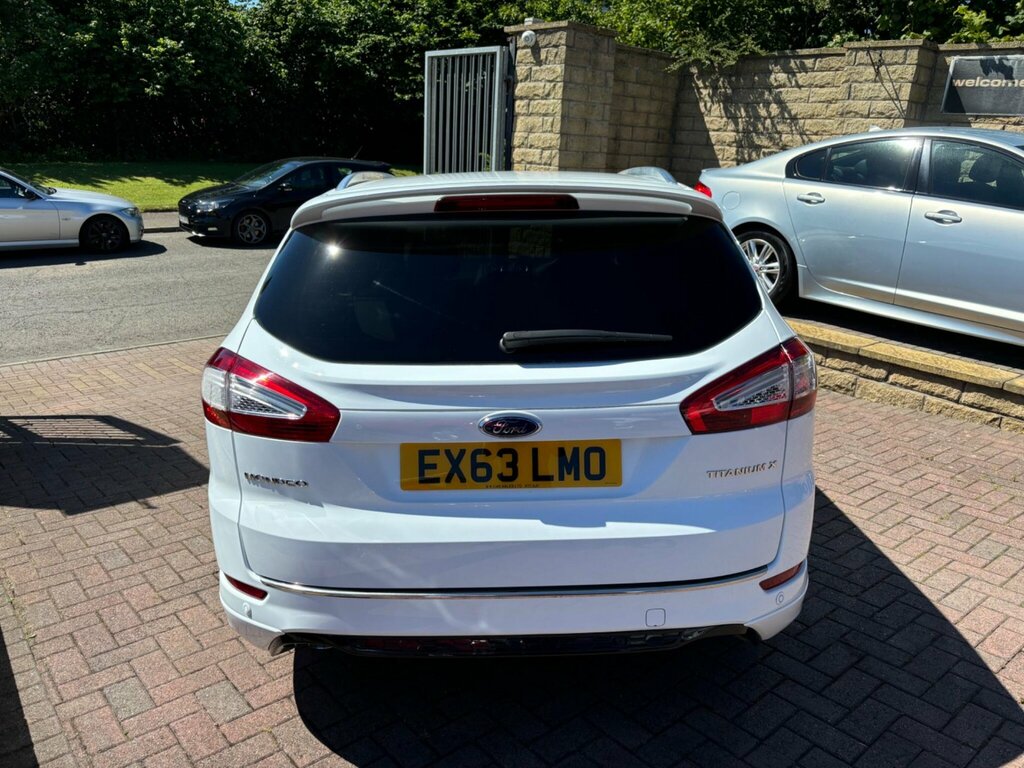 Ford Mondeo  Brown #6
