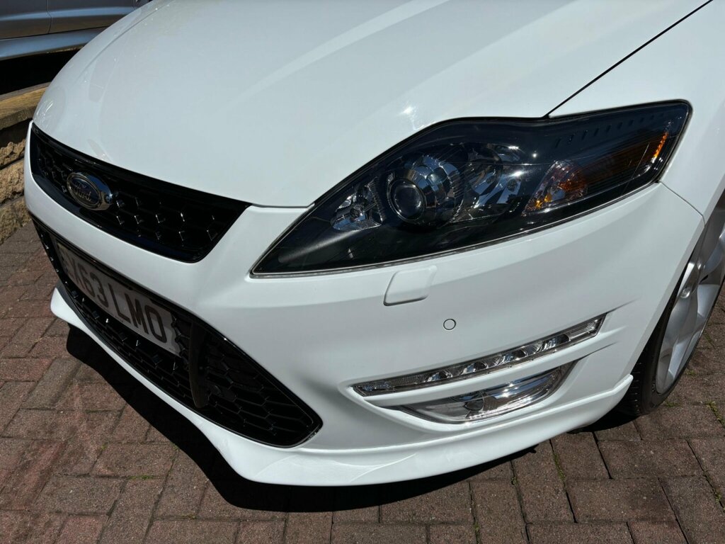 Ford Mondeo  Brown #13