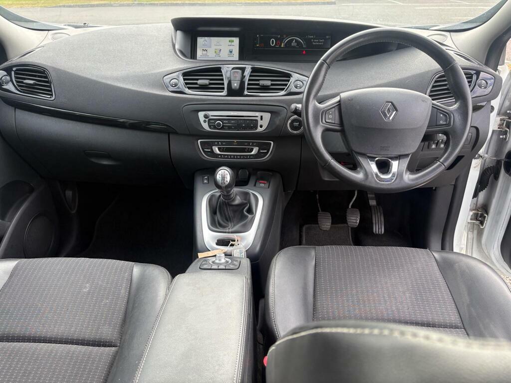 Renault Scenic 1.5 Dci Dynamique Red #13