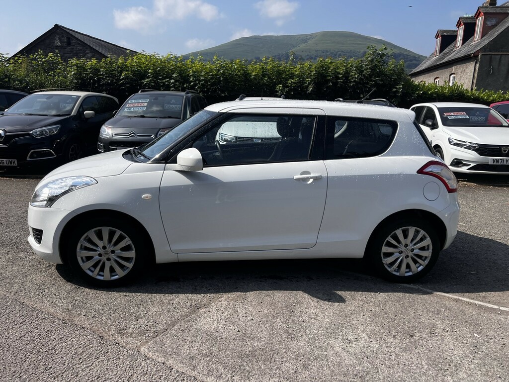 Suzuki Swift Hatchback 1.2 Sz3 201313 CK13NYM White #2