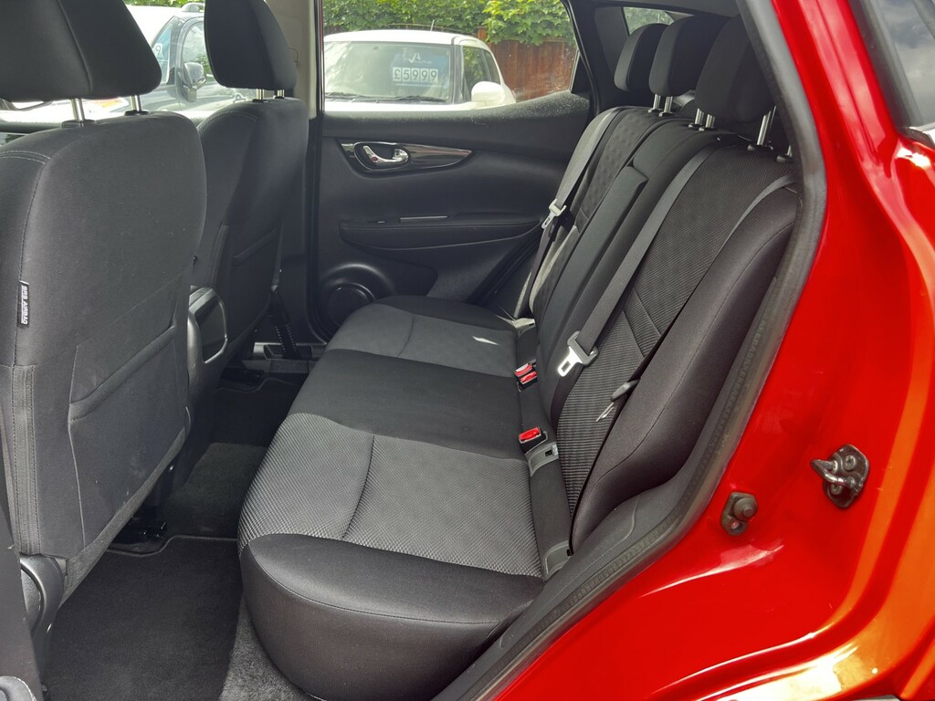 Nissan Qashqai Suv 1.5 Dci N-connecta 201717 CF17OCN Red #6