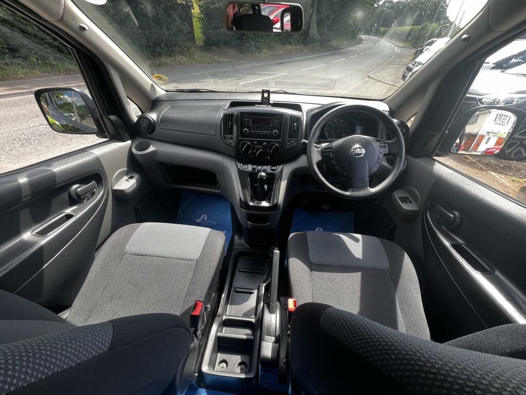 Nissan NV200 Acenta Van White #18