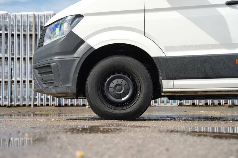 Volkswagen Crafter Cr35 Tdi 140Ps High Roof Van Commerce Plus Mwb HY75OWW White #5