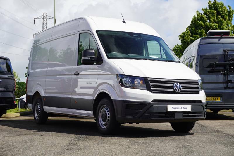 Volkswagen Crafter Cr35 Tdi 140Ps High Roof Van Commerce Plus Mwb HN25LGE White