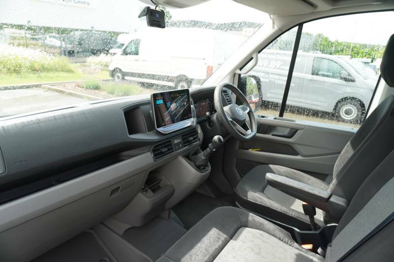 Volkswagen Crafter Cr35 Tdi 140Ps High Roof Van Commerce Plus Mwb - 2 HY75OXL White #2