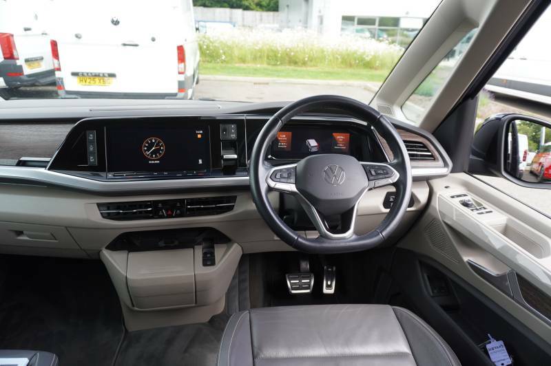 Volkswagen Multivan Tsi Ehybrid Lwb Dsg Style Swb GF72BZT Blue #2
