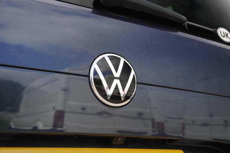 Volkswagen Multivan 1.4 Tsi Ehybrid Style Dsg 218 Ps Blue #41