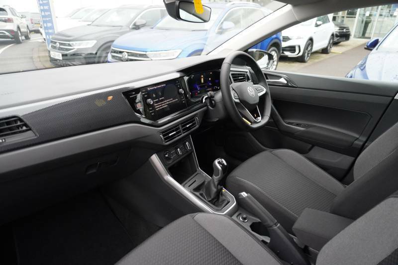 Volkswagen Polo Tsi Match - 2026 HG75XGX Black #2