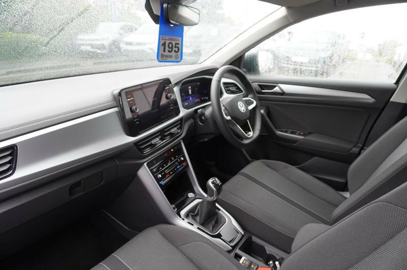 Volkswagen T-Roc Tsi Match - 2026 75 HJ75XLX Grey #2