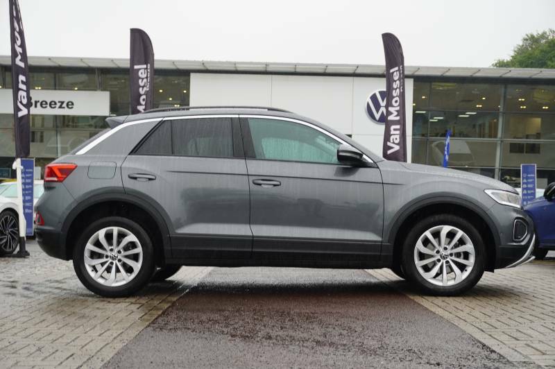 Volkswagen T-Roc Tsi Match - 2026 75 HJ75XLX Grey #4