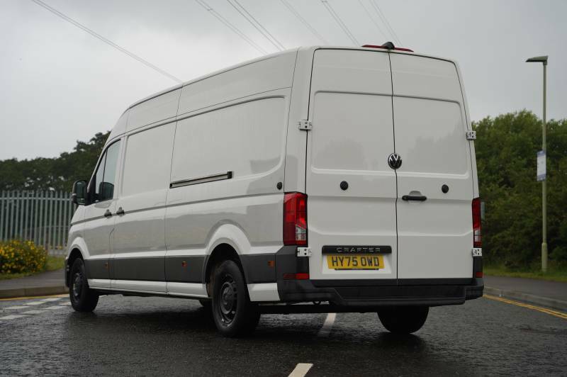 Volkswagen Crafter Cr35 Tdi 140Ps High Roof Van Commerce Plus Lwb - 2 HY75OWD White #3
