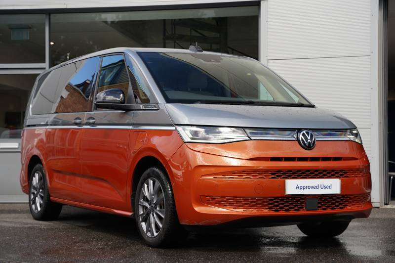 Volkswagen Multivan Tsi Ehybrid Lwb Dsg Energetic Swb - 2022 72 Orange