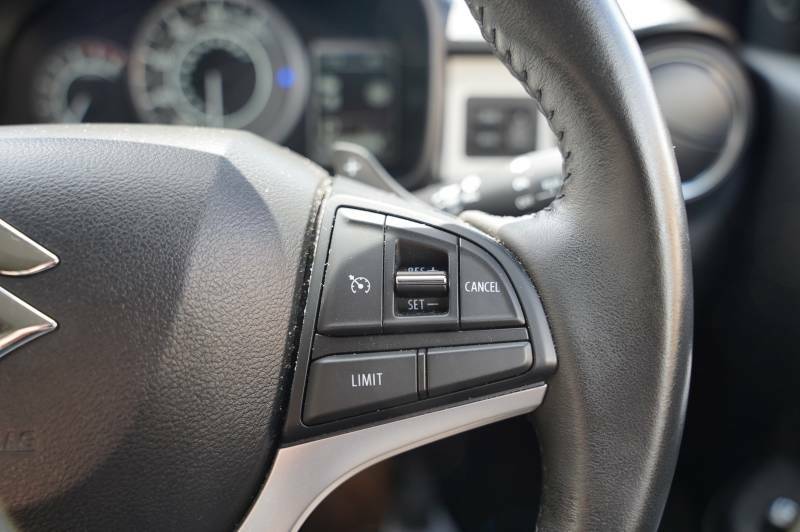 Suzuki Ignis Black #18