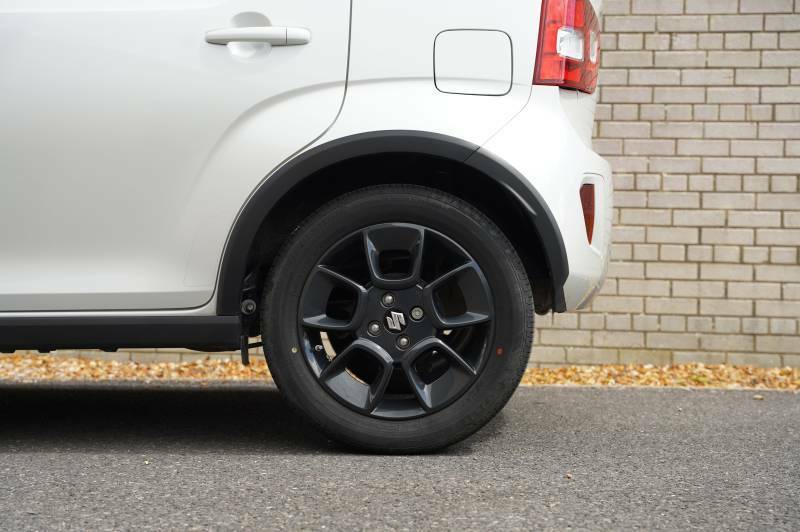 Suzuki Ignis Black #26