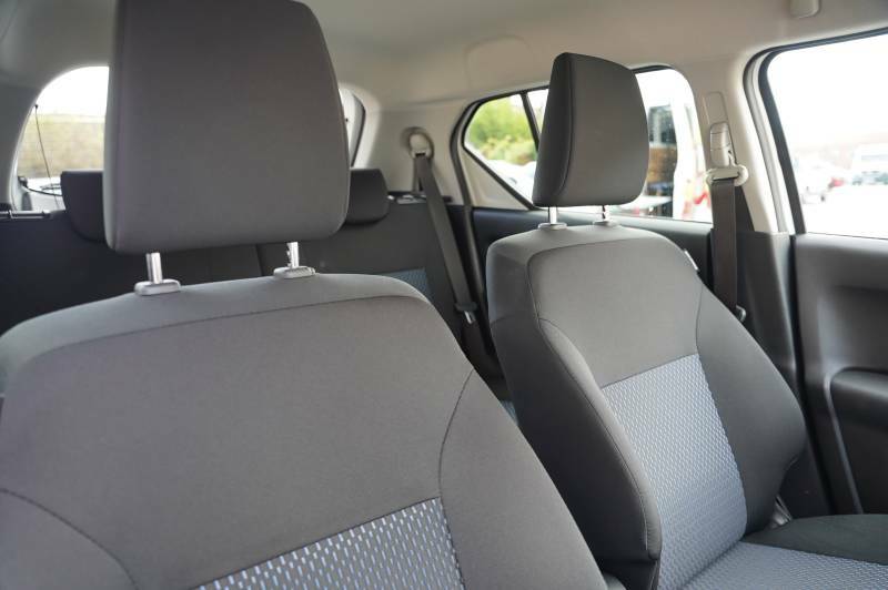 Suzuki Ignis Black #10