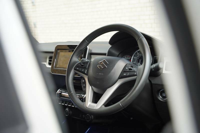 Suzuki Ignis Black #16