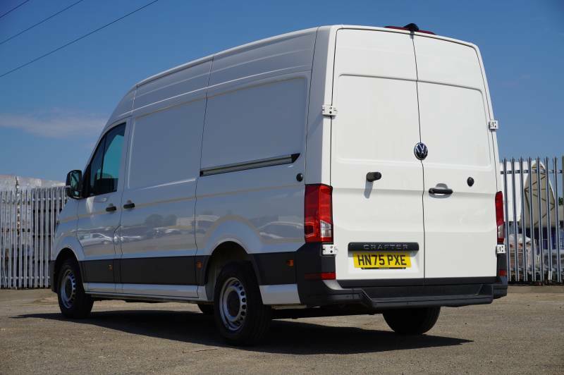Volkswagen Crafter Cr35 Tdi 140Ps High Roof Van Commerce Plus Mwb - HN75PXE White #3