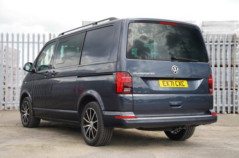 Volkswagen Transporter T32 Bitdi 204 Kombi Van Dsg Highline Swb - 2022 7 Blue #3