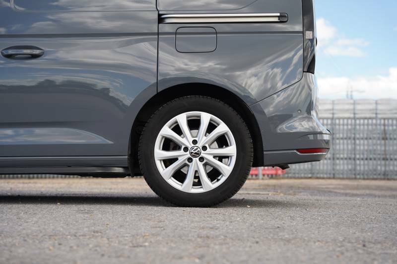 Volkswagen Caddy C20 Cargo Commerce Plus Swb 122 Ps 2.0 Tdi 7Sp Dsg Grey #26