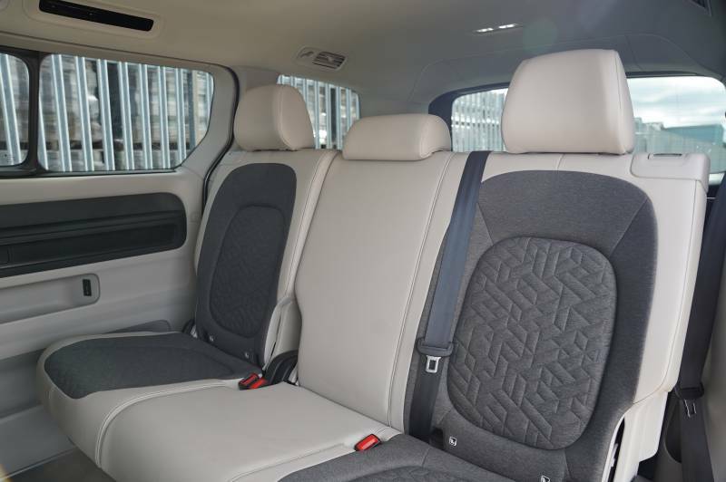 Volkswagen  1.5 Etsi Elegance Dsg7 7 Seat White #22
