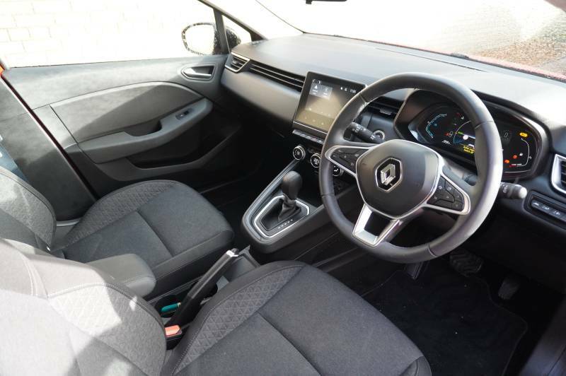 Renault Clio E-tech Full Hybrid 145 Evolution Red #6