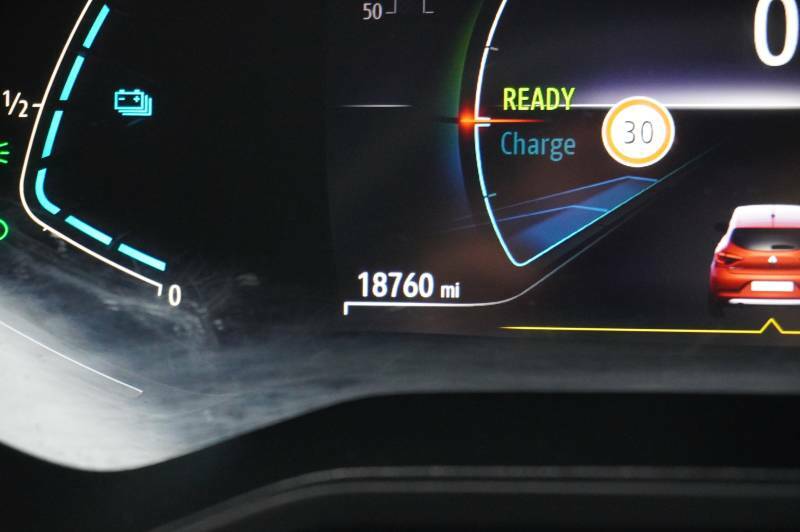 Renault Clio 1.0 Tce 100 Iconic #8