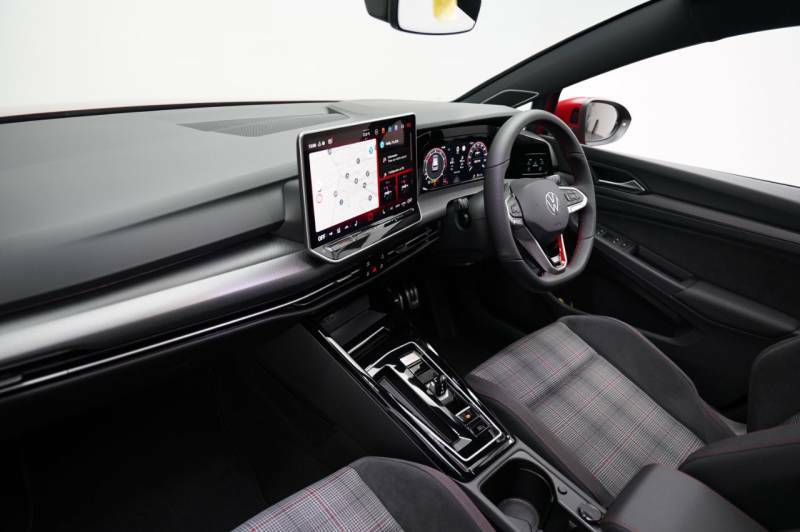Volkswagen Golf Gti 7-Speed Dsg - 2026 Newcar Red #2