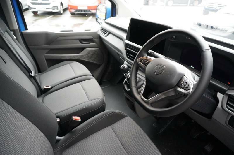 Volkswagen Transporter T28 Tdi 150 Van Commerce Pro Swb Blue #6