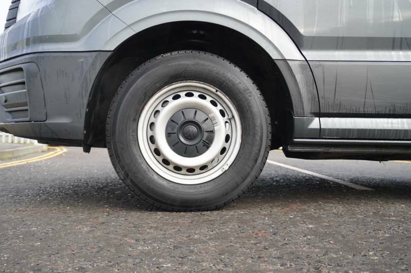 Volkswagen Crafter Cr35 Tdi 140Ps High Roof Van Commerce Plus Mwb Grey #5