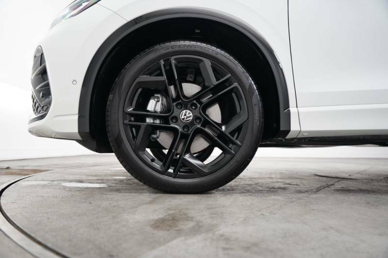 Volkswagen Tiguan Black Edition 2.0 Tsi 4Motion 204 Ps 7-Speed Dsg - White #6