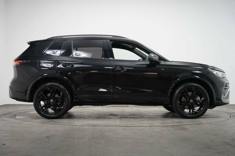 Volkswagen Tiguan Black Edition 2.0 Tsi 4Motion 204 Ps 7-Speed Dsg -  Black #4
