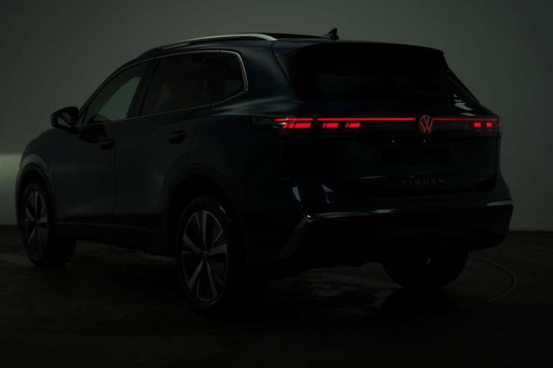 Volkswagen Tiguan Elegance 1.5 Tsi Ehybrid 204 Ps 6-Speed Dsg - 2026 Blue #4