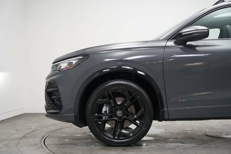 Volkswagen Tiguan Black Edition 2.0 Tsi 4Motion 204 Ps 7-Speed Dsg - Grey #5