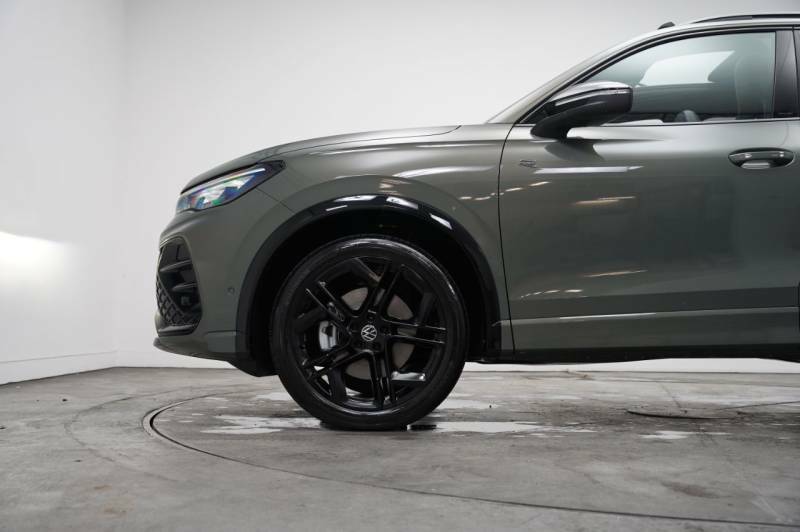 Volkswagen Tiguan Black Edition 2.0 Tsi 4Motion 204 Ps 7-Speed Dsg - Green #5