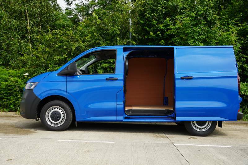 Volkswagen Transporter Mpv Blue #32