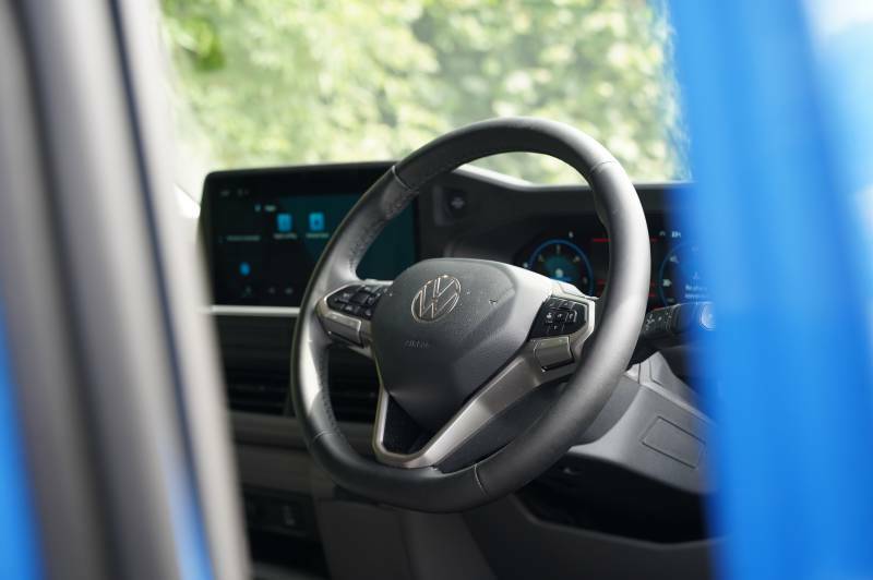 Volkswagen Transporter Mpv Blue #14