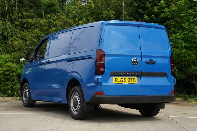 Volkswagen Transporter T28 Tdi 110 Van Commerce Lwb White #3