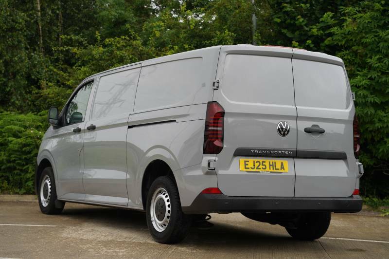 Volkswagen Transporter T32 Tdi 150 Van Commerce Lwb Grey #3
